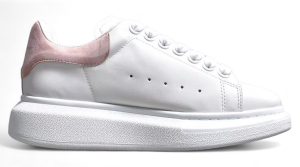 MC – Pink Tail Skull