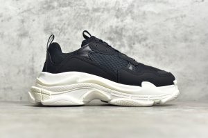 Balenciaga Triple S Black White